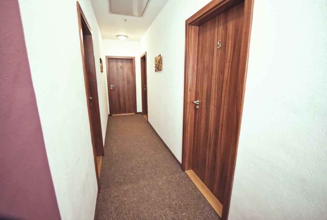 Penzion Kratochvil Dolní Dunajovice Exteriör bild